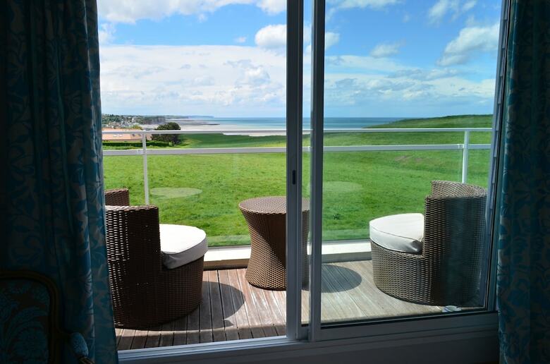 Hotel Fen�tres Sur Mer