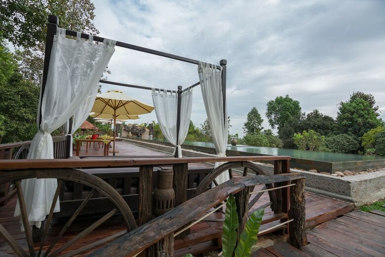 Hotel Bong Thom Forest Lodge