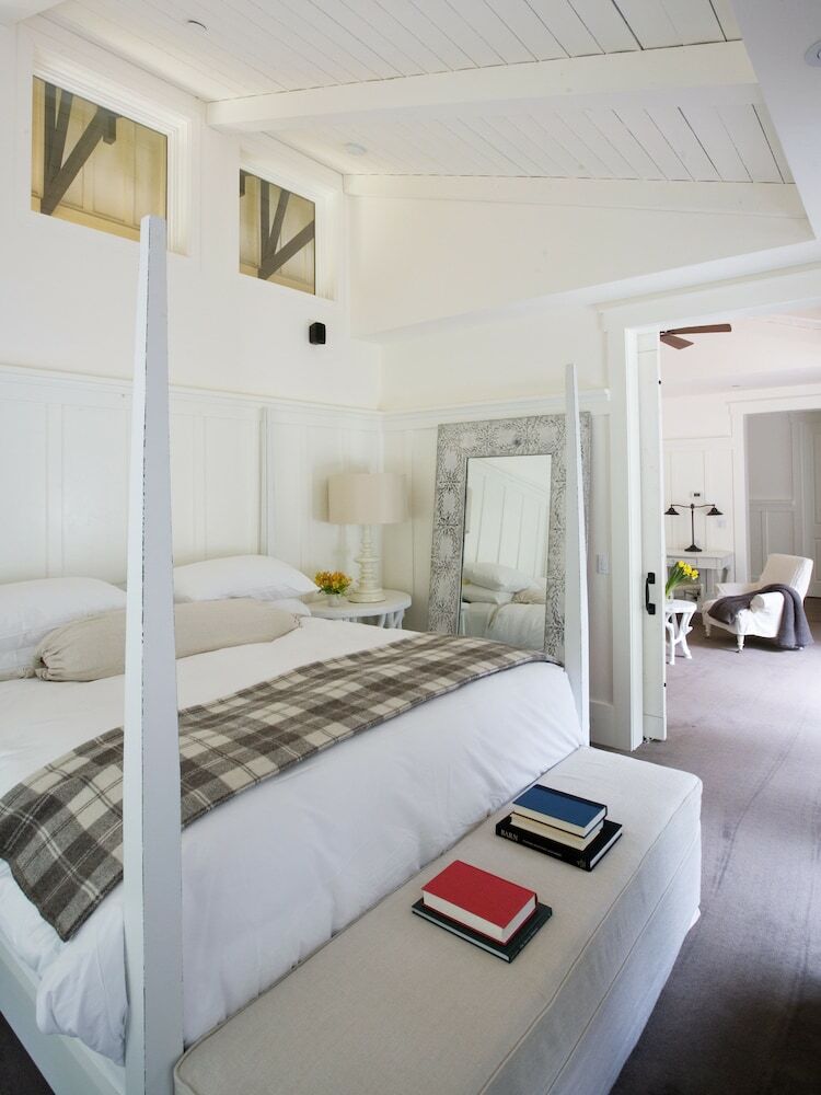 Hotel Farmhouse Inn