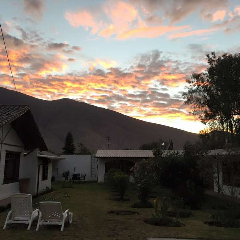 Hotel The Bridge To Ecuador