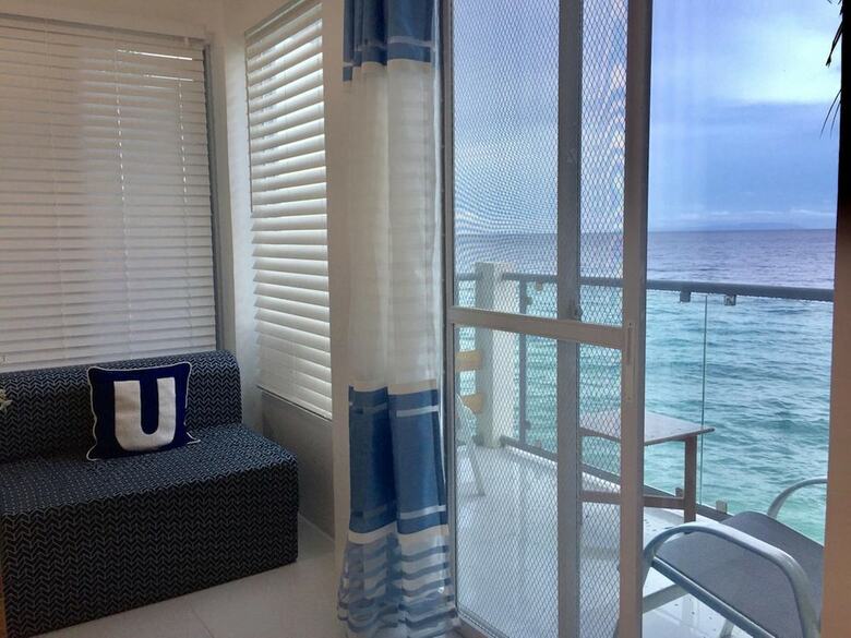 Hotel La Bella Beach House Cebu