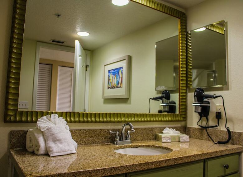 The Resort On Cocoa Beach, A Vri Resort