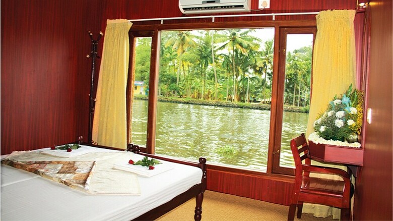 Kerala Houseboats