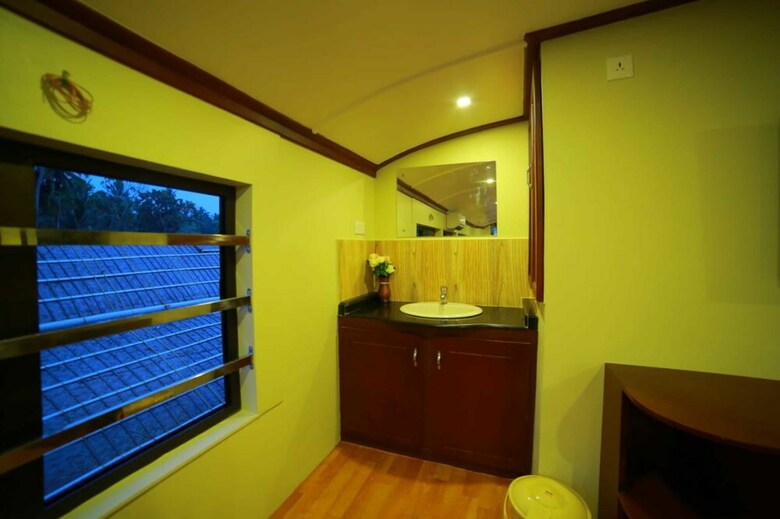 Kerala Houseboats