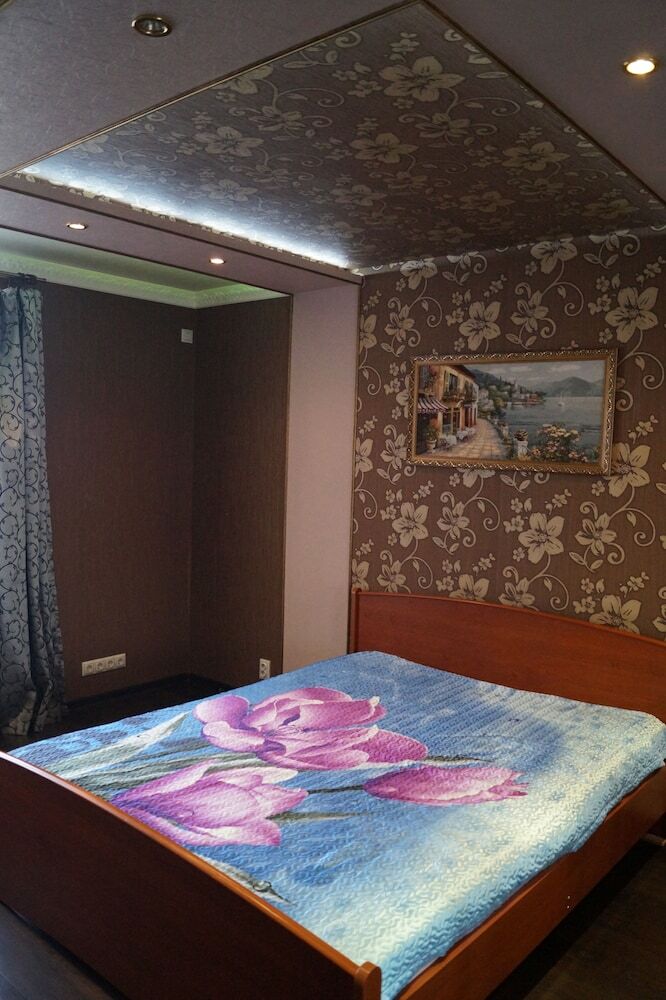 Pretty Apartment On Vokzalnaya 61k1