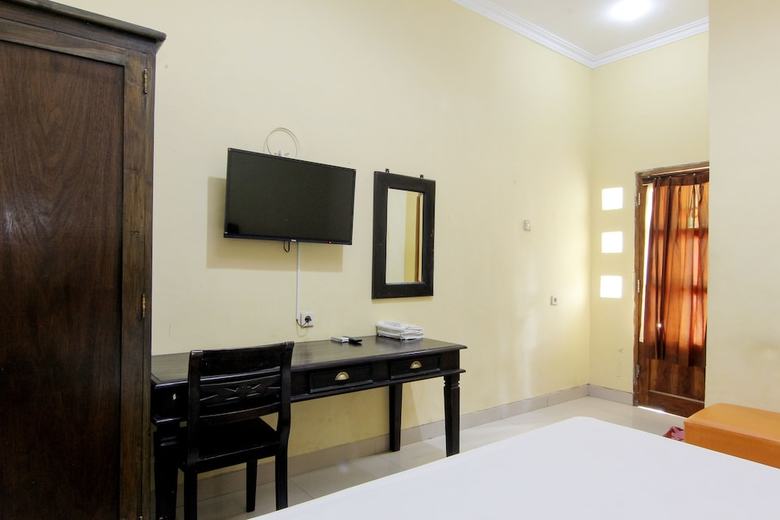 Hotel Popi (Pondok Pisang)