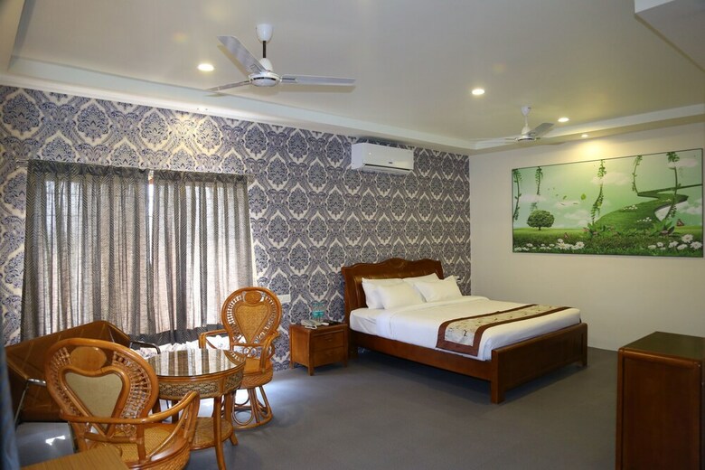 Hotel Gk Hill View Resort, Kaiwara