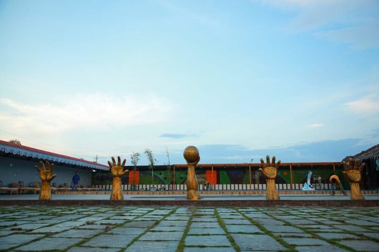 Hotel Gk Hill View Resort, Kaiwara
