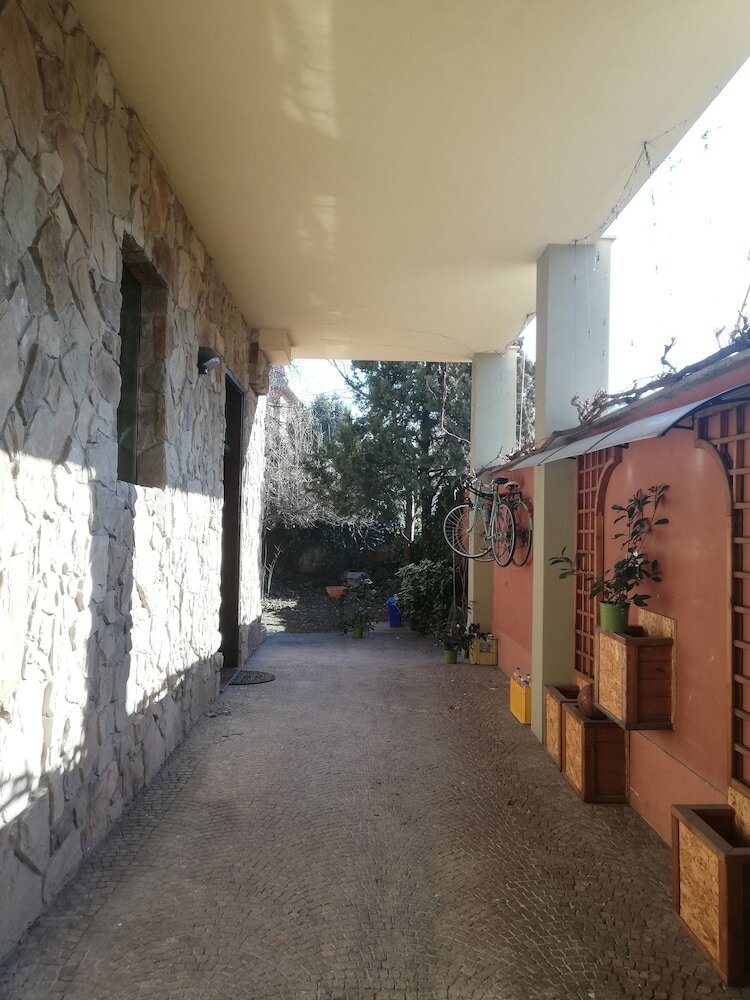 Hotel Casa Con Giardino