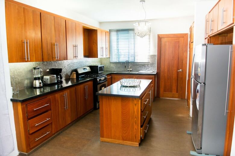 Apartamentos Exclusive Penthouse With Jacuzzi