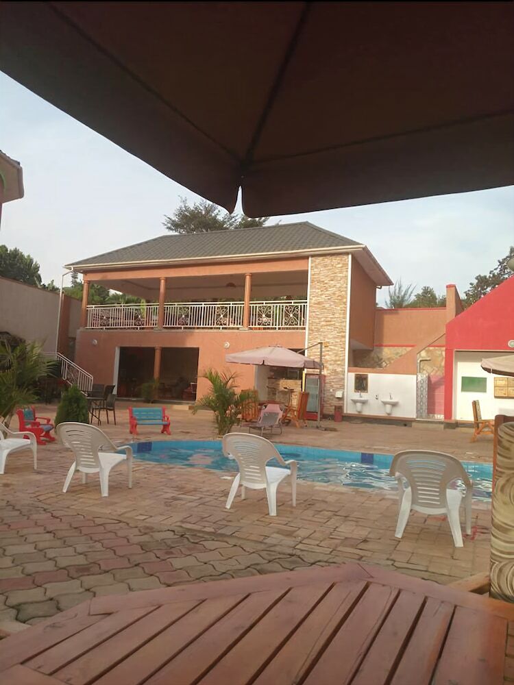 Lounge Hotel Matugga