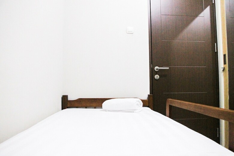 Basic 2br Lagoon Apartment