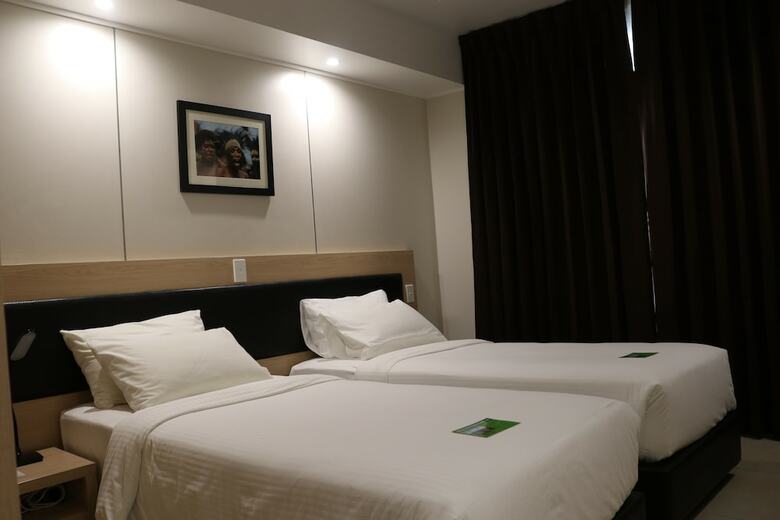 Cassowary Hotel