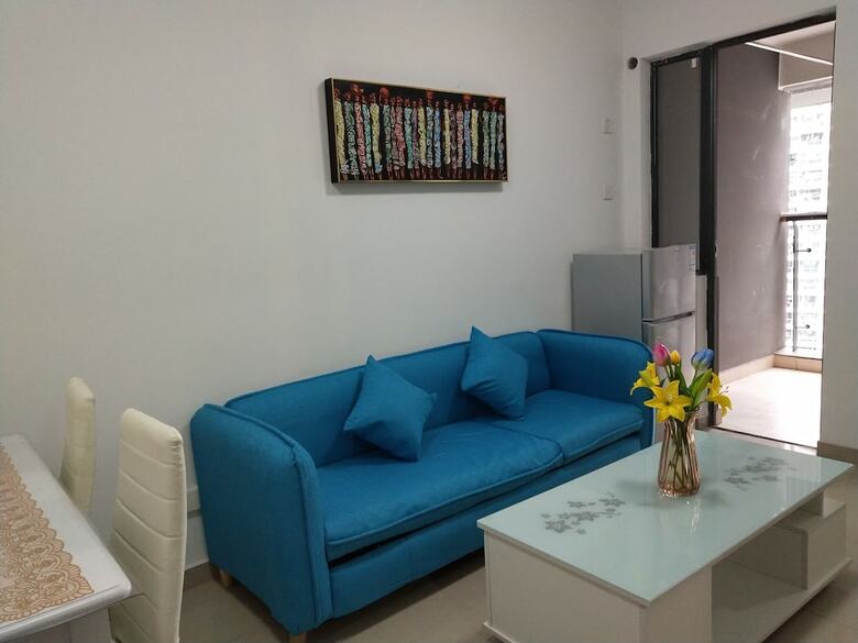 Gemmed Apartment