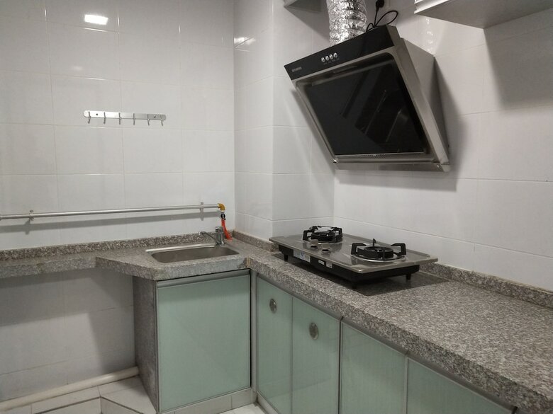 Gemmed Apartment