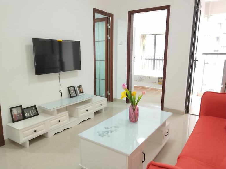 Gemmed Apartment