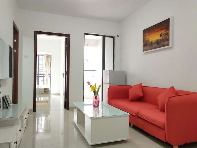 Gemmed Apartment