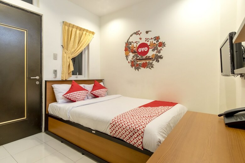 Hostal Oyo 294 Andrea Residence Syariah