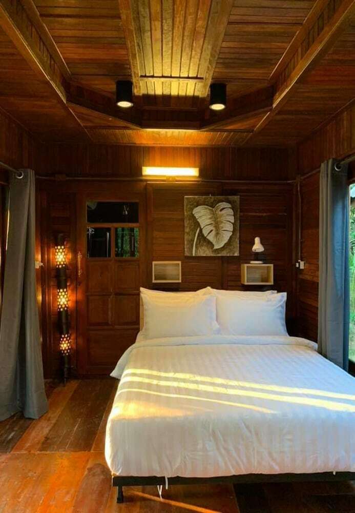 Hotel Rustic Charm Suphan