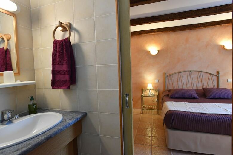 Bed & Breakfast Mas de La Pommeraie