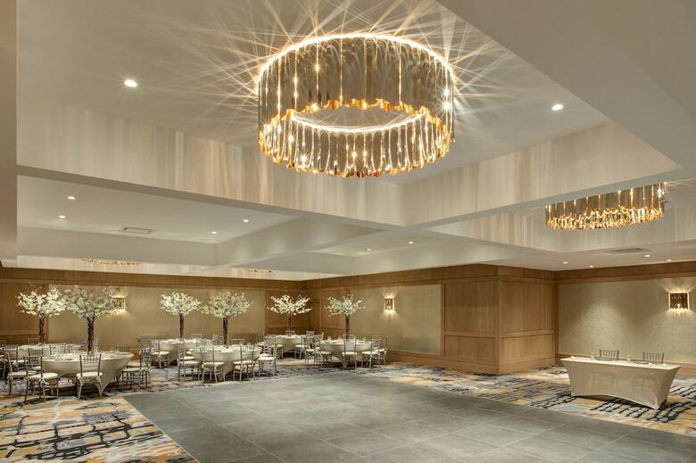 Sheraton Eatontown Hotel