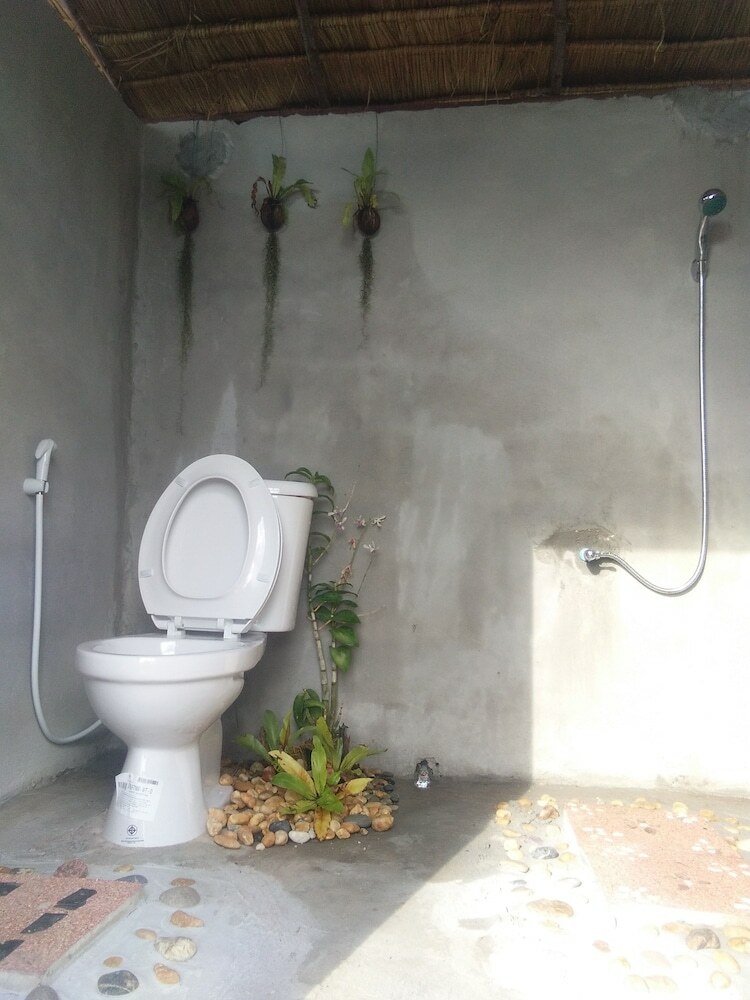 Hotel Nathasa Homestay