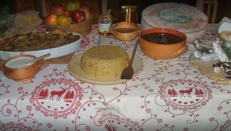 Hostal Lavese' Ostello Con Ristoro