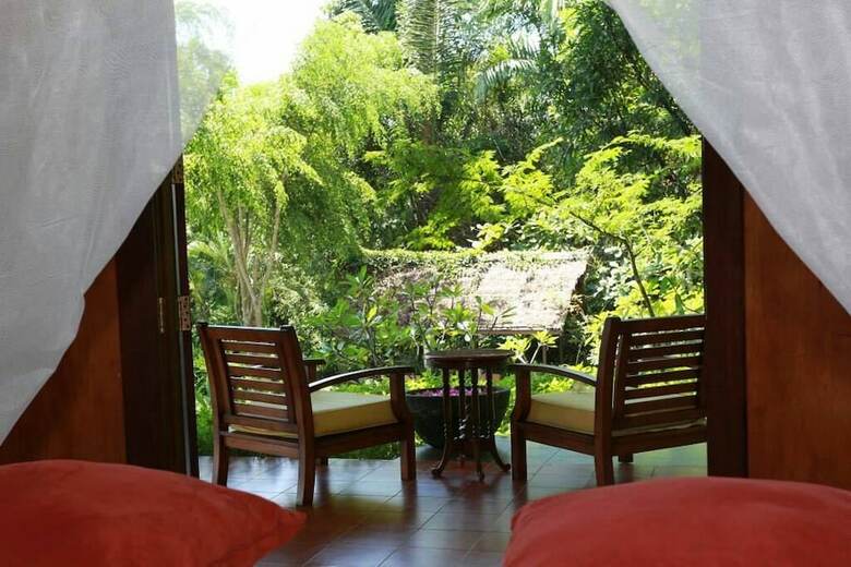 Villa Gamrang, Exclusive Beach Villa (4 Br)