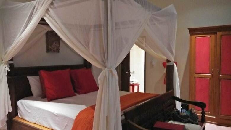 Villa Gamrang, Exclusive Beach Villa (4 Br)
