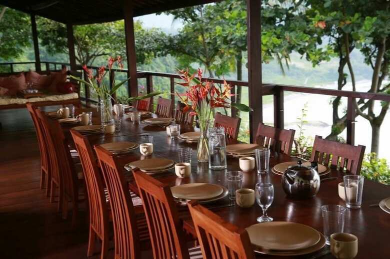 Villa Gamrang, Exclusive Beach Villa (4 Br)