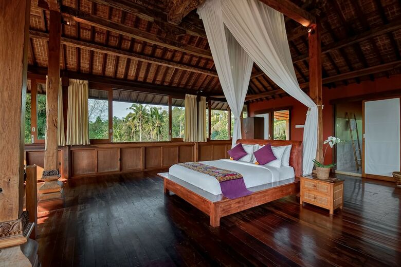 Villa Atas Awan