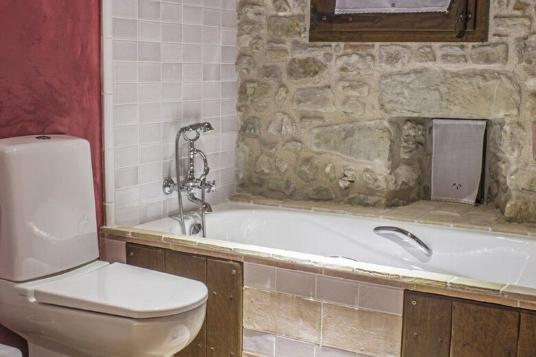 Agroturismo Mas Tuls� Rural