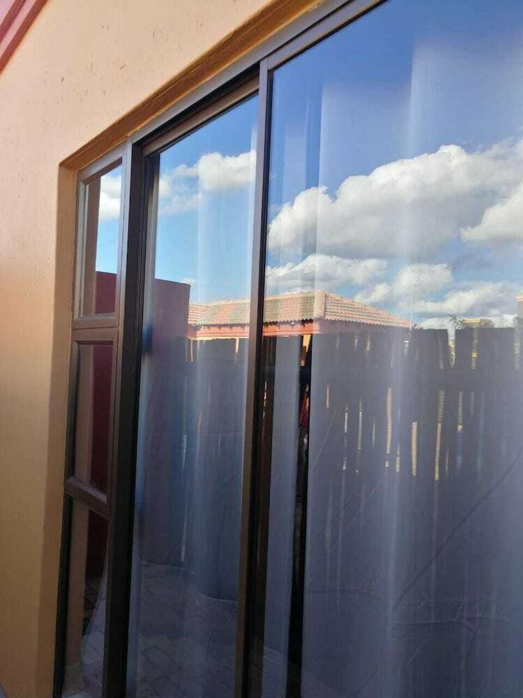 Hotel Thavhani Guest House