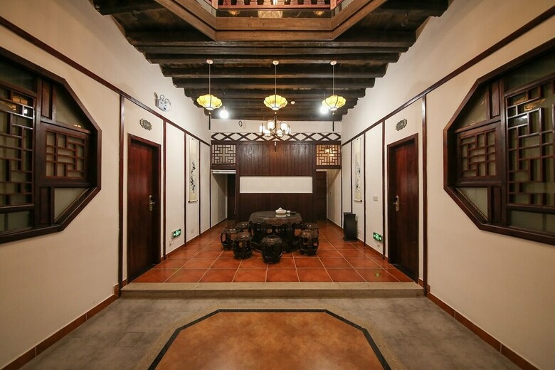 Posada Dongmen Inn