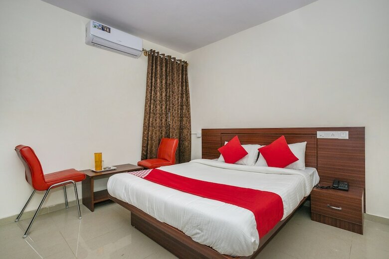Hotel Oyo 22940 Sri Durga Residency