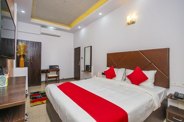 Hotel Oyo 26188 Domus Atithyam
