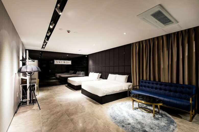 Air Sky Hotel