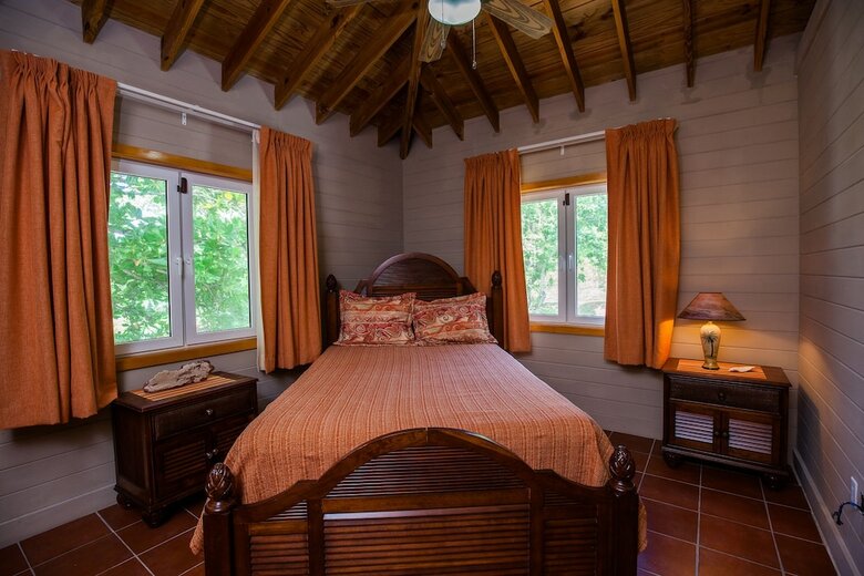 Hotel Springwater Resorts