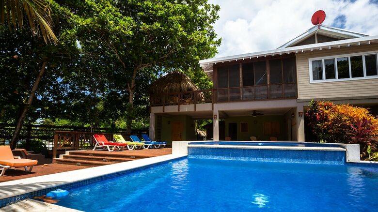 Hotel Springwater Resorts