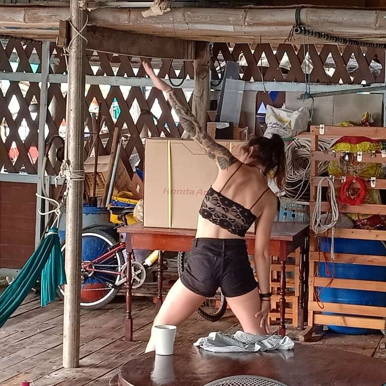 Hostal Rub Lom Chom Klong  By Fisherman Village
