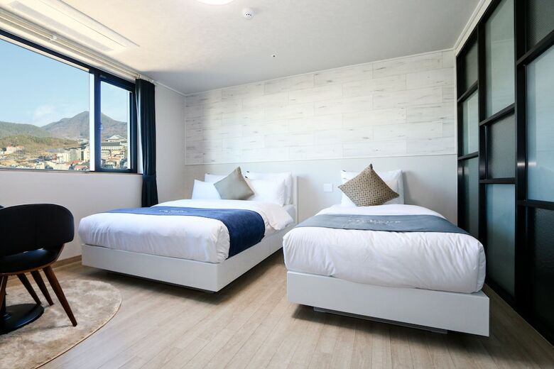 Andong Cm Park Hotel