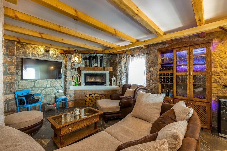 Villa Holiday House Lucija