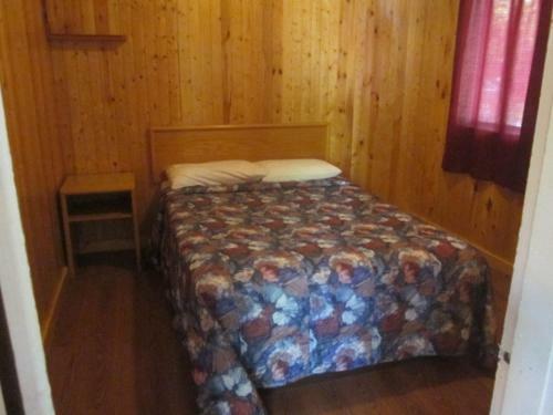 Lodge Kenosee Inn & Cabins