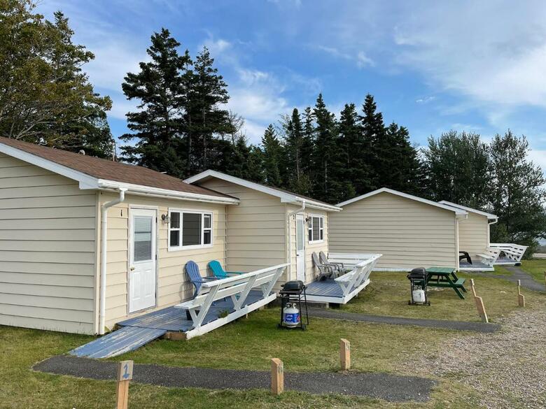 Sea Breeze Cottages