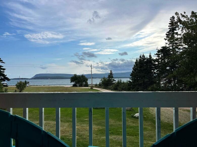 Sea Breeze Cottages