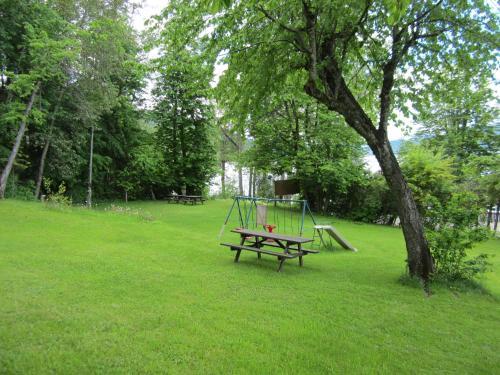 Eagleview Cottages Family Resort