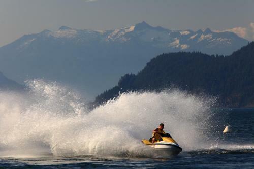 Harrison Hot Springs Resort & Spa
