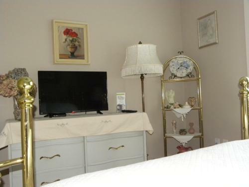 Hillcrest Avenue Bed & Breakfast