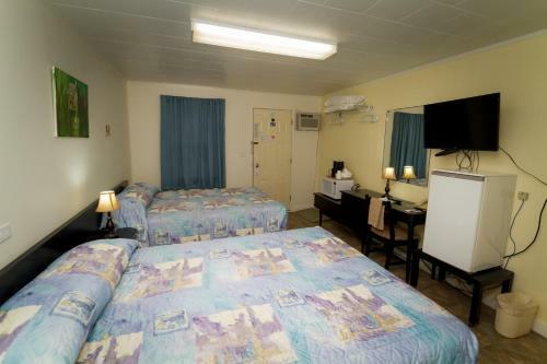 Creston Valley Motel