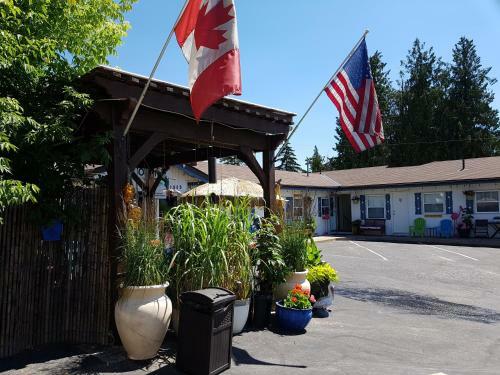 Creston Valley Motel